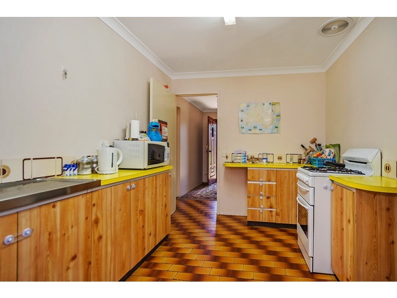 139 Brookton Highway, Kelmscott WA 6111