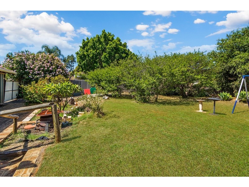 139 Brookton Highway, Kelmscott WA 6111