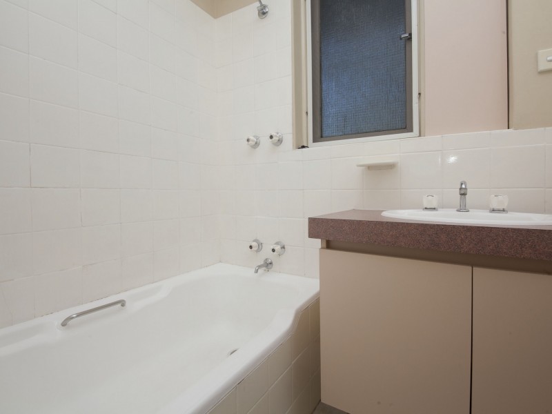 9/2 Elmslie Street, Orelia WA 6167