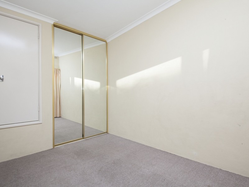 9/2 Elmslie Street, Orelia WA 6167