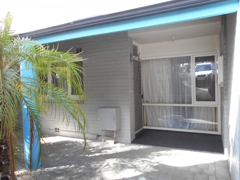 9/2 Elmslie Street, Orelia WA 6167