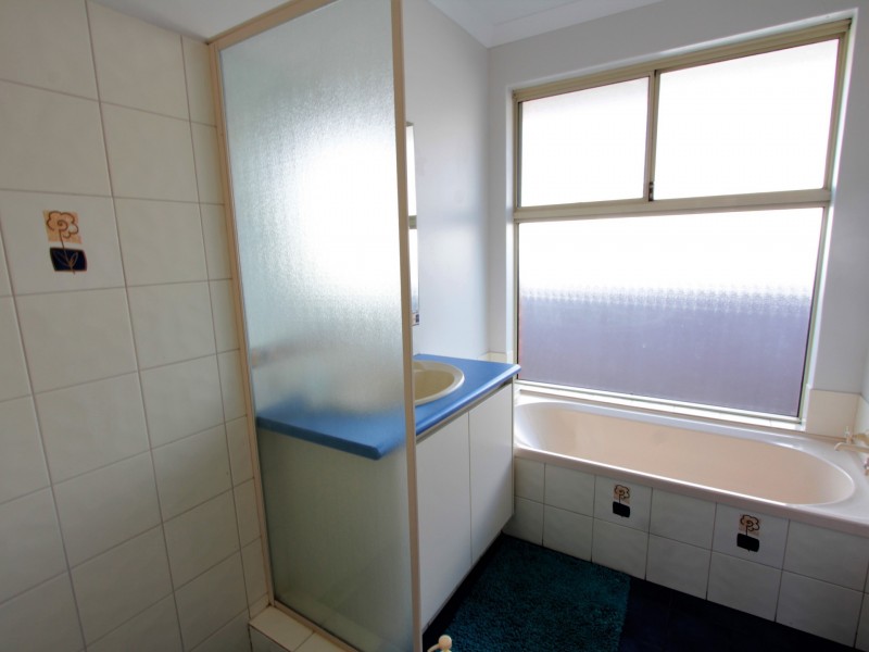 4 Stokesay Street, Orelia WA 6167