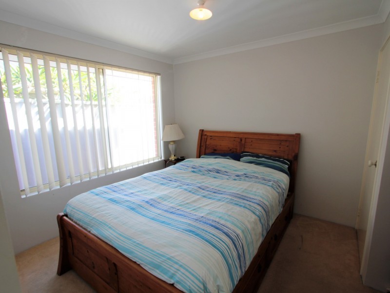 4 Stokesay Street, Orelia WA 6167