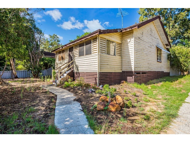 32 Matson Street, Medina WA 6167