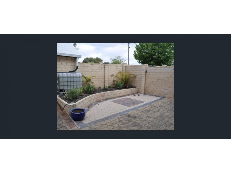 4/21 Disney Road, Parmelia WA 6167