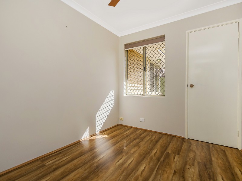 1 Kooden View, Leda WA 6170