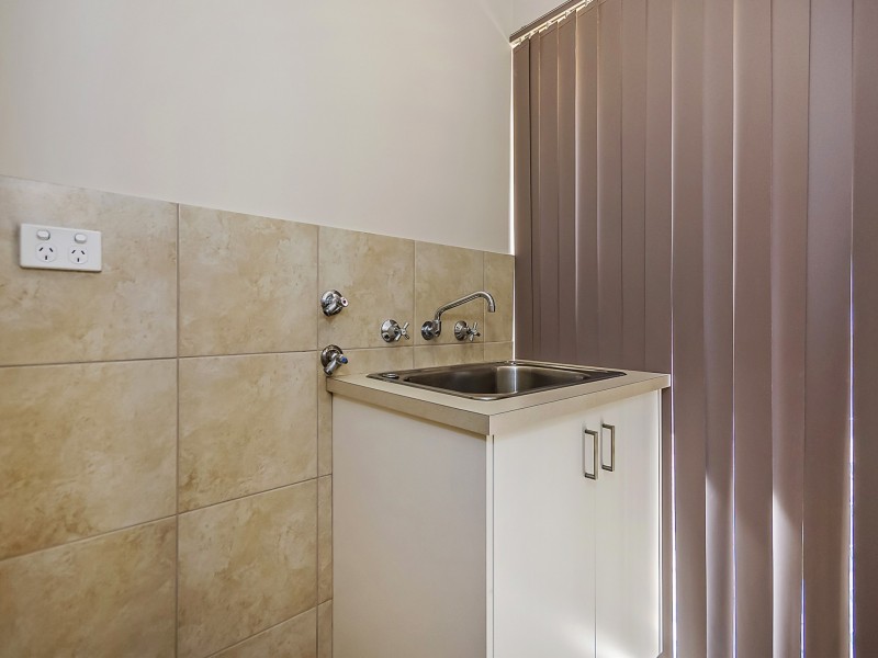 1 Kooden View, Leda WA 6170