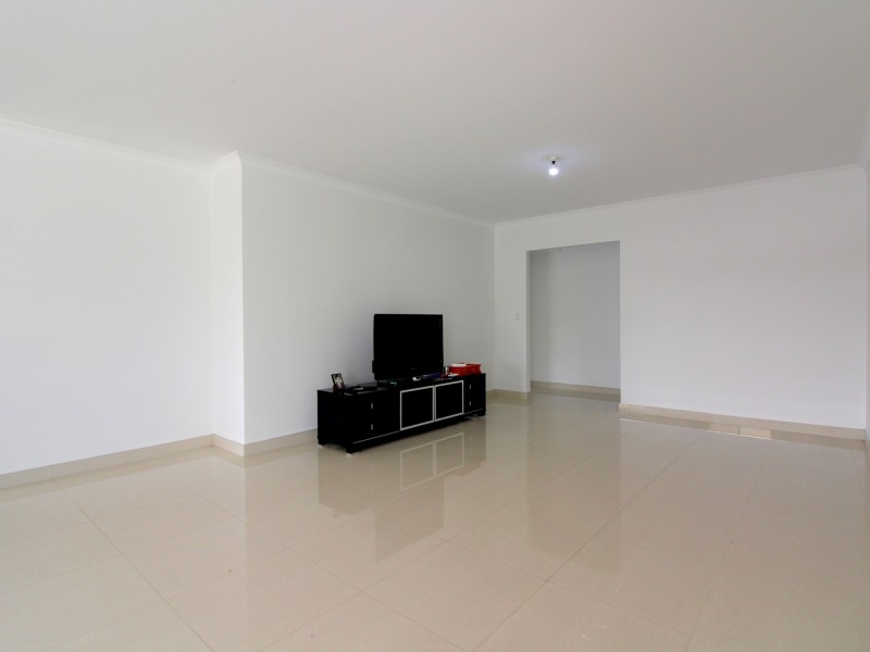17 Surbiton Approach, Wellard WA 6170