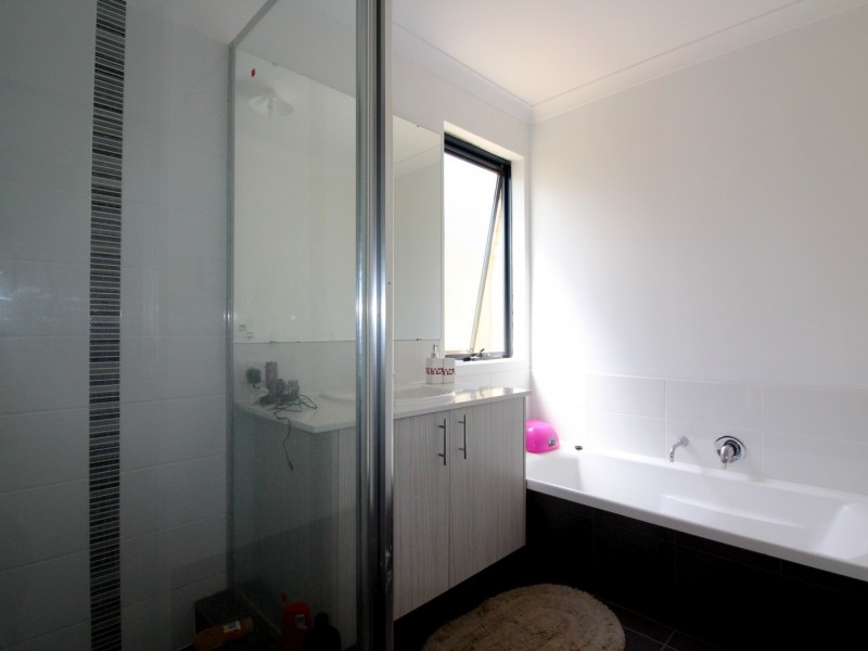 17 Surbiton Approach, Wellard WA 6170