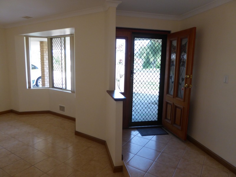 76 La Spezia Drive, Secret Harbour WA 6173