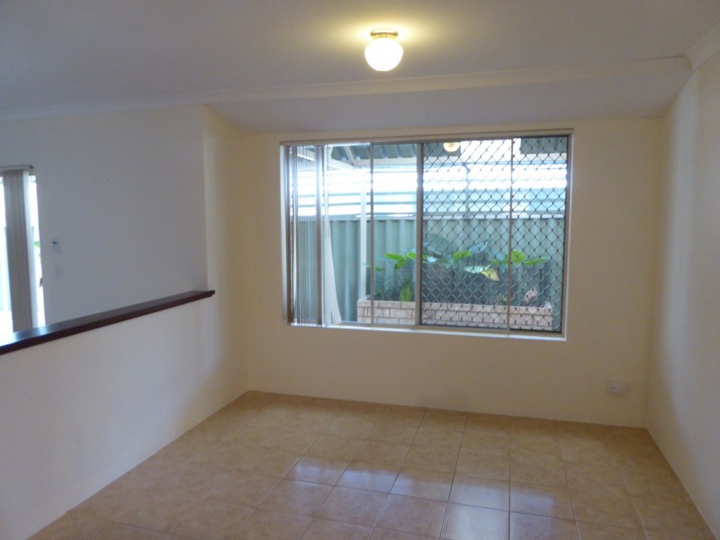 76 La Spezia Drive, Secret Harbour WA 6173