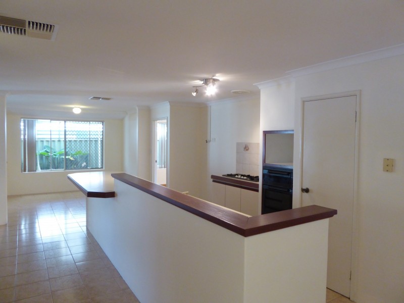 76 La Spezia Drive, Secret Harbour WA 6173