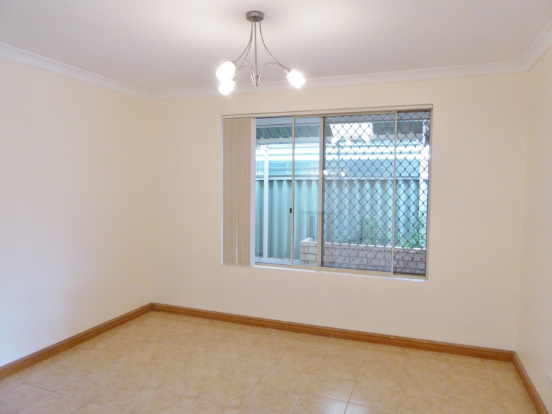 76 La Spezia Drive, Secret Harbour WA 6173