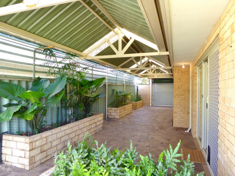 76 La Spezia Drive, Secret Harbour WA 6173