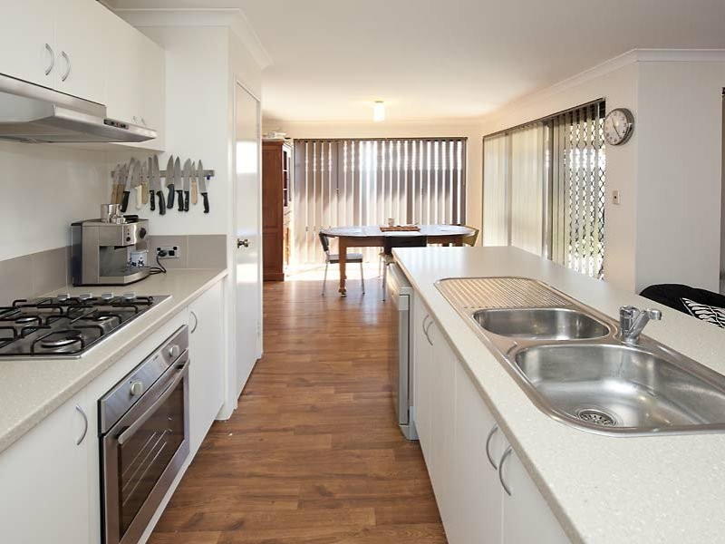 216 Runnymede Gate, Leda WA 6170