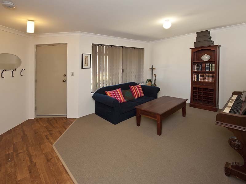 216 Runnymede Gate, Leda WA 6170