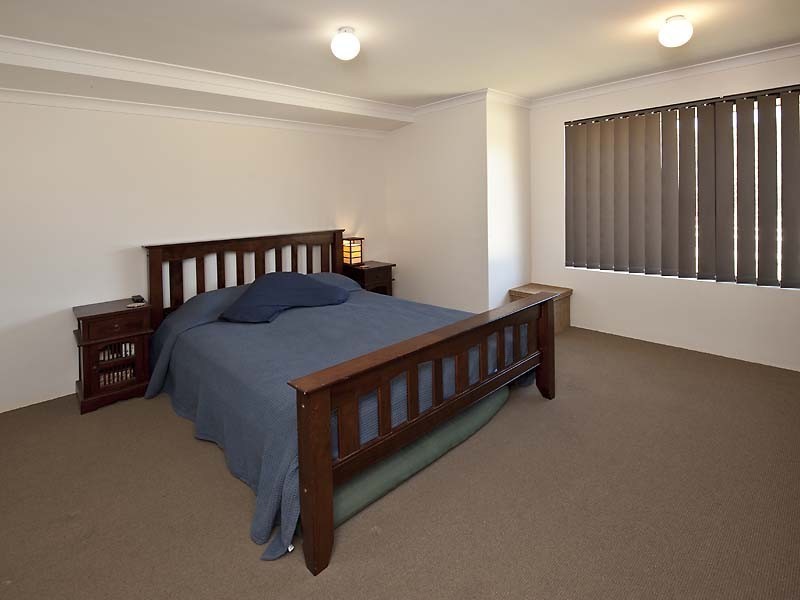 216 Runnymede Gate, Leda WA 6170