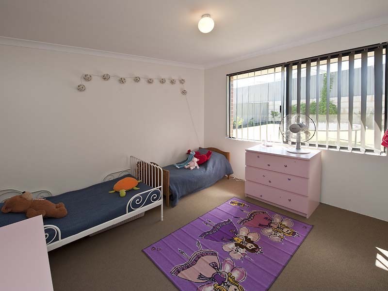 216 Runnymede Gate, Leda WA 6170