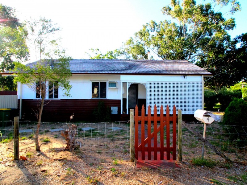 4 Munday Way, Medina WA 6167