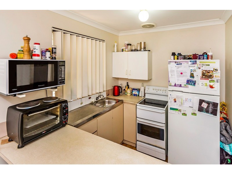 3 Cambey Mews, Parmelia WA 6167