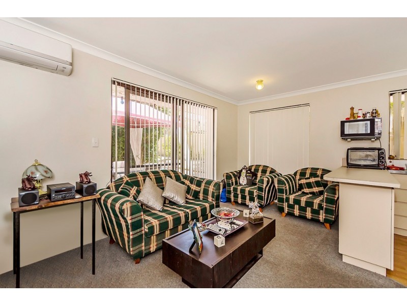 3 Cambey Mews, Parmelia WA 6167