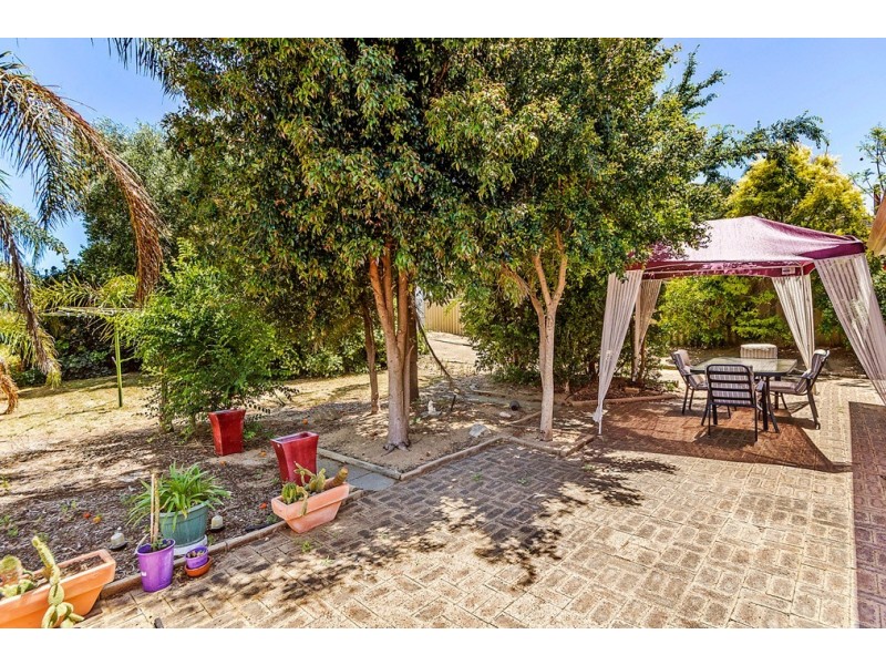 3 Cambey Mews, Parmelia WA 6167