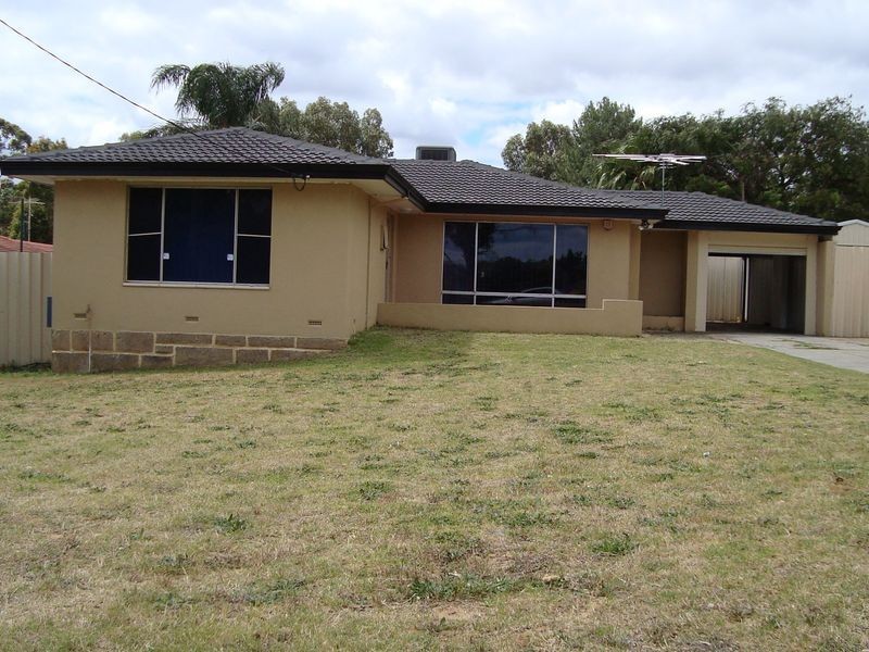 3 Richard Place, Orelia WA 6167