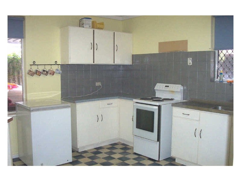 69 Calista Avenue, Calista WA 6167