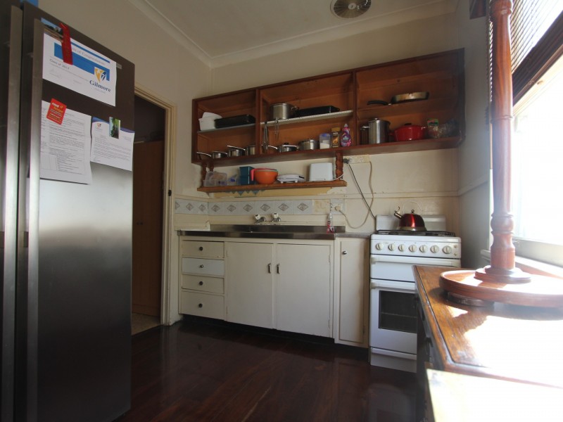 18 Munday Way, Medina WA 6167