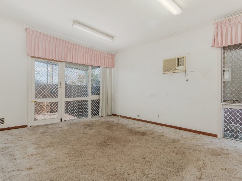 99 Read Street, Rockingham WA 6168