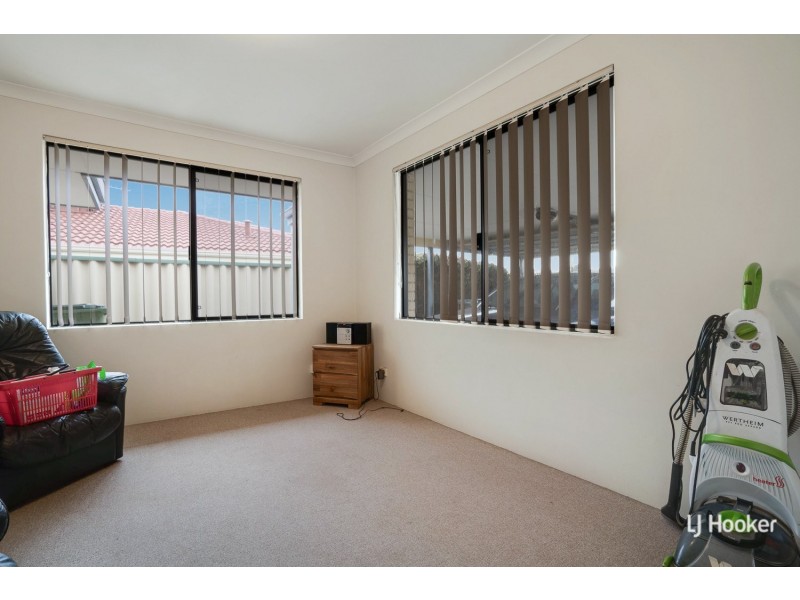 15 Warrior Pass, Bertram WA 6167