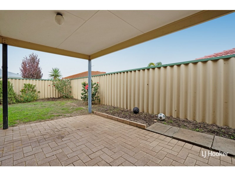 15 Warrior Pass, Bertram WA 6167
