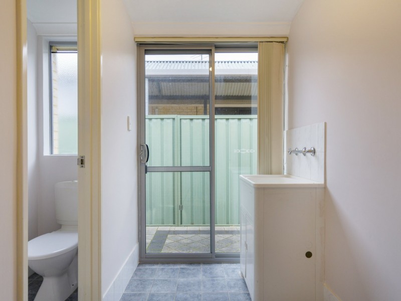 8 Eton Court, Parmelia WA 6167