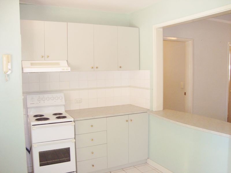 2/27 Partridge Street, Orelia WA 6167