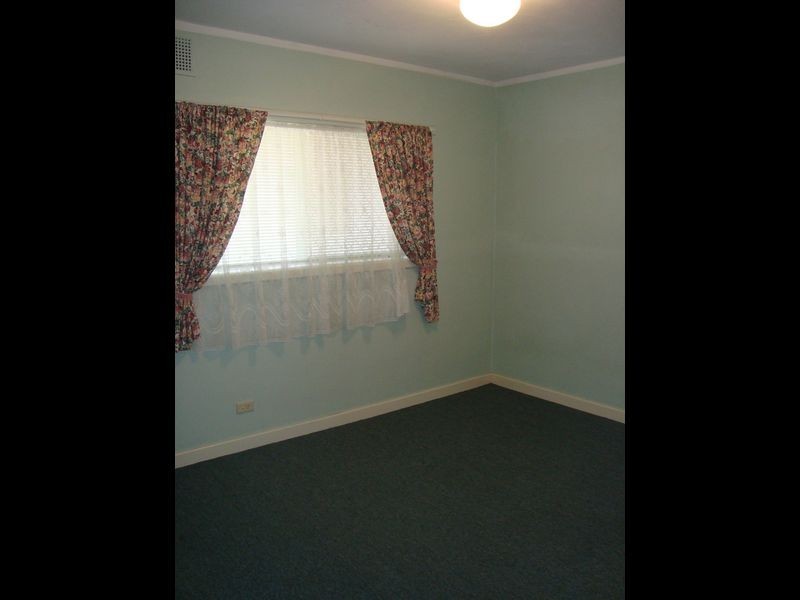 2/27 Partridge Street, Orelia WA 6167