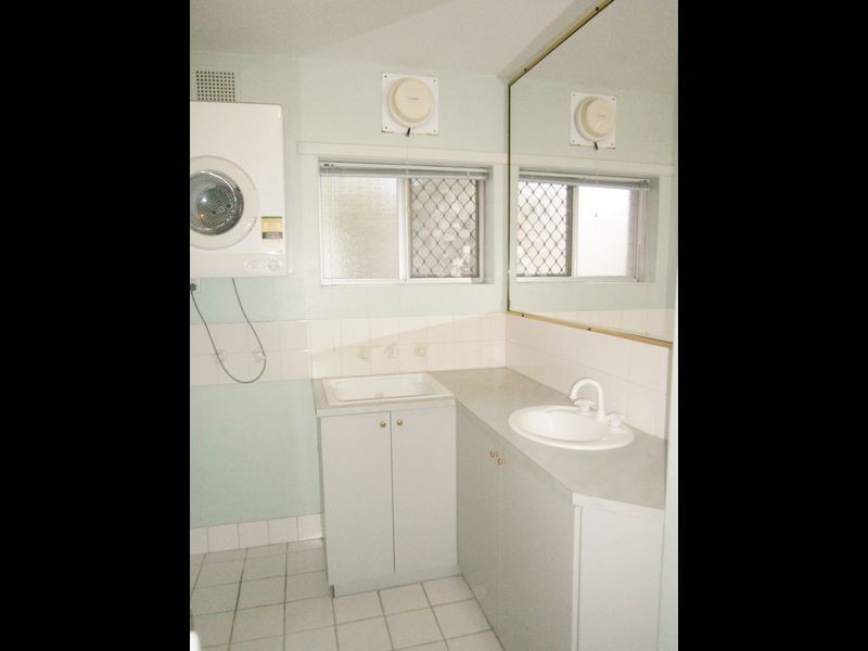 2/27 Partridge Street, Orelia WA 6167