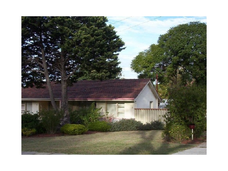 3 Brownell Place, Medina WA 6167