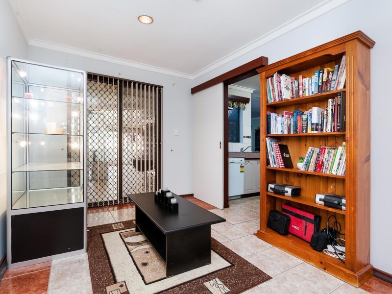 24 Kellerman Way, Gosnells WA 6110