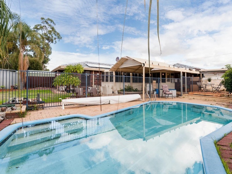 24 Kellerman Way, Gosnells WA 6110