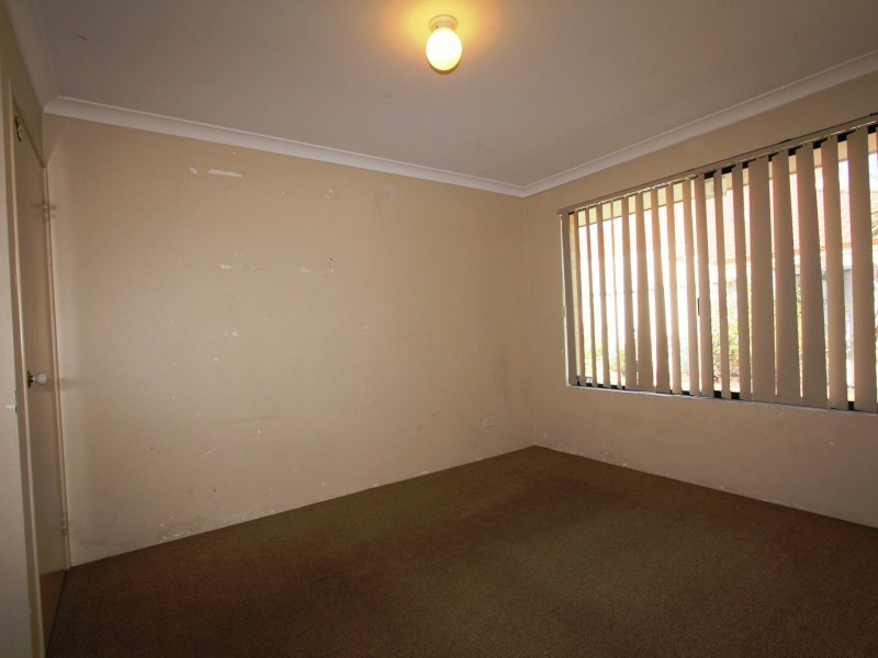 26 Properjohn Street, Rockingham WA 6168