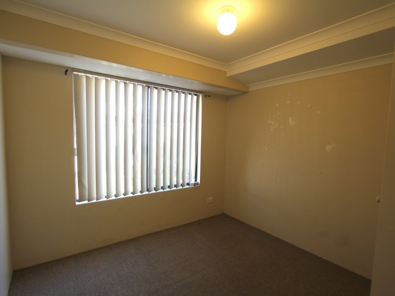 26 Properjohn Street, Rockingham WA 6168