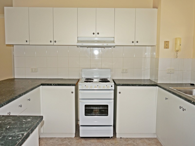 Unit 15/30 Kenton Way, Calista WA 6167