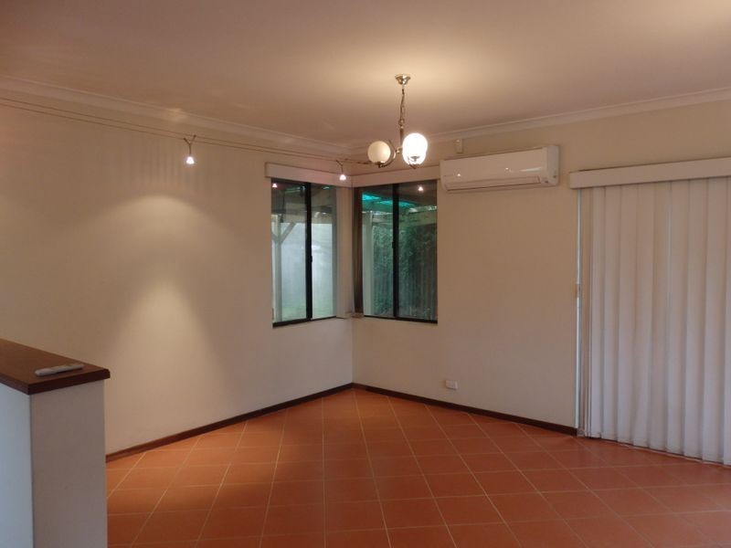 2 Fordred Place, Parmelia WA 6167