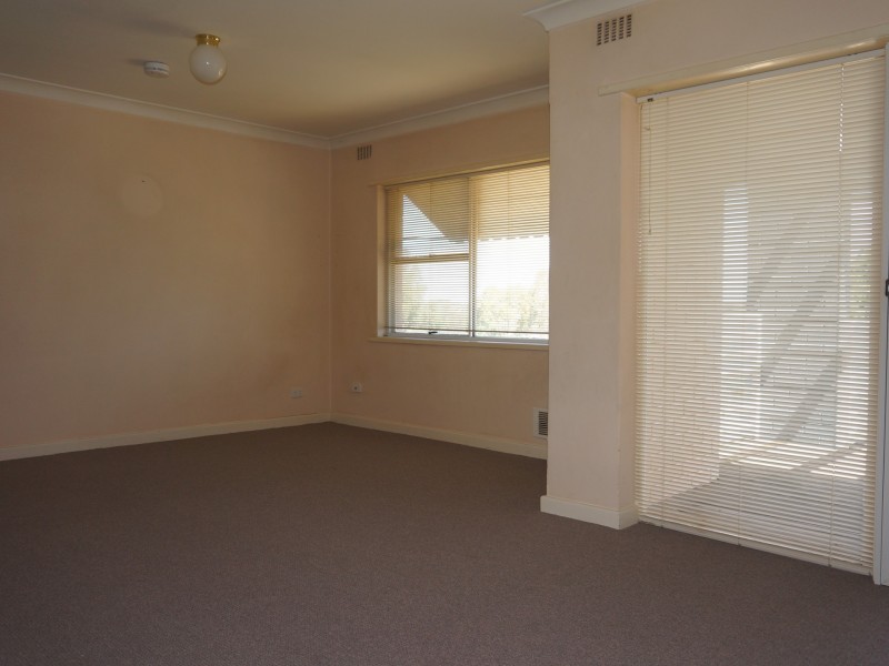 Unit 13/9 Beacham Place, Medina WA 6167