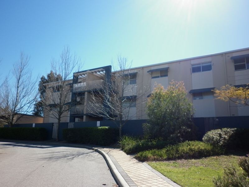 Unit 13/9 Beacham Place, Medina WA 6167