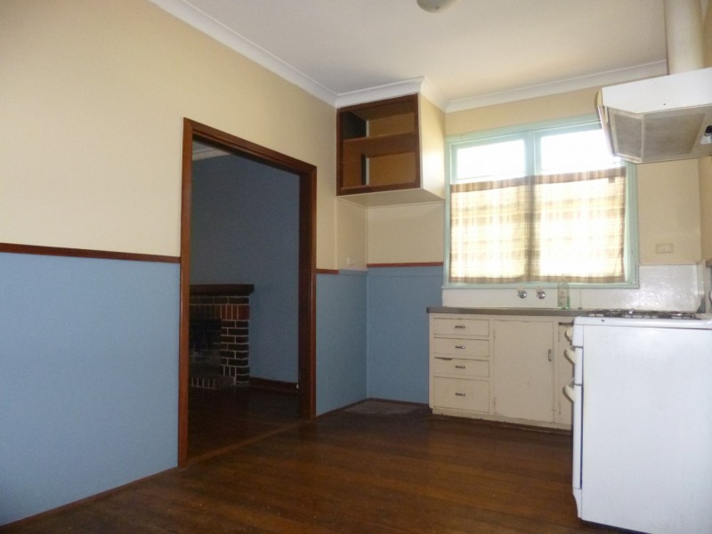 6 Munday, Medina WA 6167