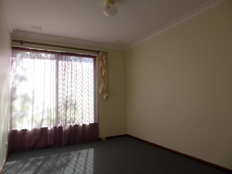 12 Jecks Place, Orelia WA 6167