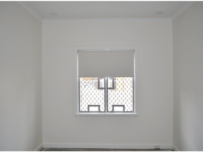 8 Heylmore Road, Medina WA 6167