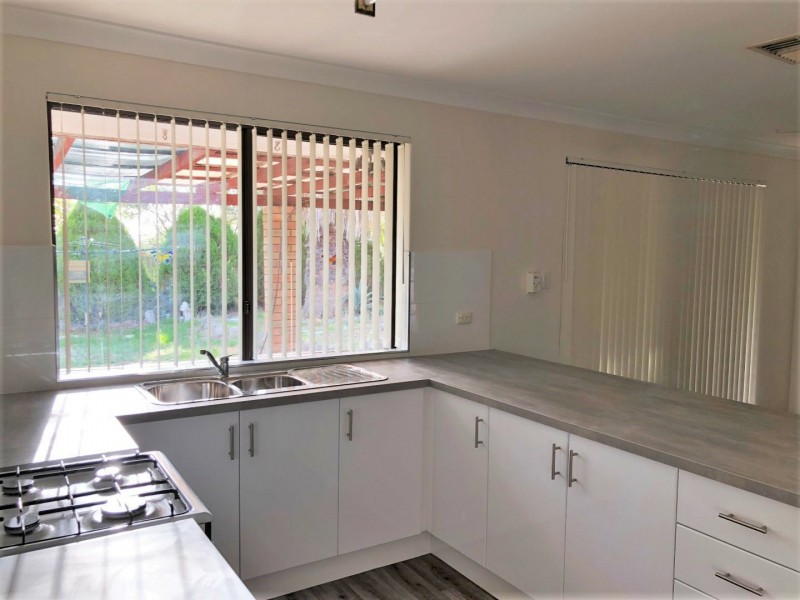 41 Kemmish Avenue, Parmelia WA 6167