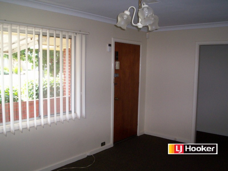 18 Leghorn Road, Orelia WA 6167